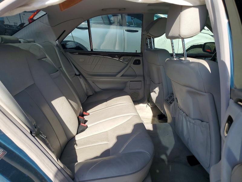Photo 10 from auction – 2000 MERCEDES-BENZ E with VIN WDBJF65J8YB161296