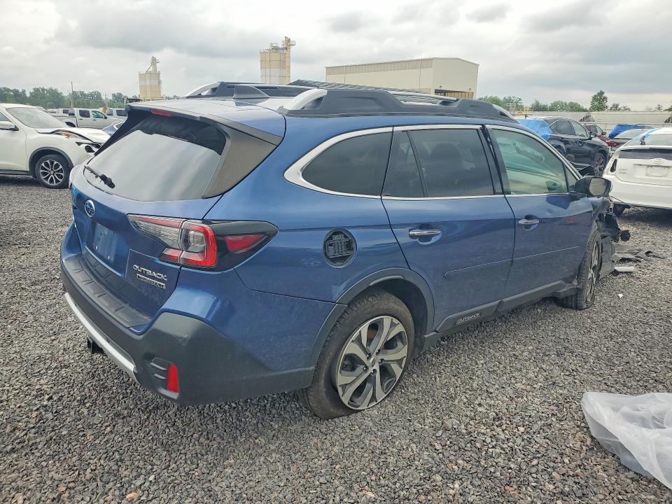 Photo 3 from auction – 2021 SUBARU OUTBACK with VIN 4S4BTGPD1M3121721