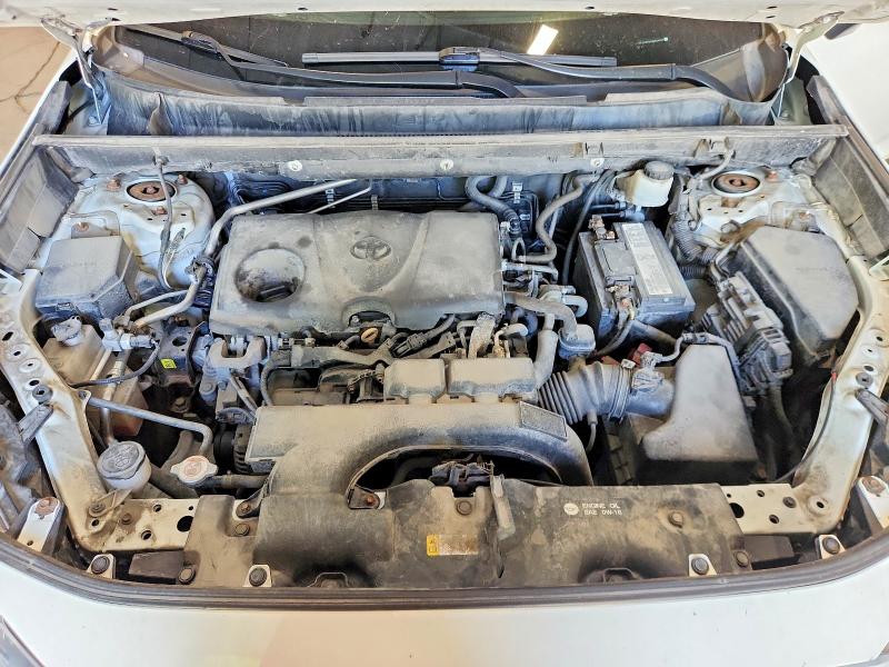 Photo 12 from auction – 2019 TOYOTA RAV4 with VIN 2T3P1RFVXKW034691