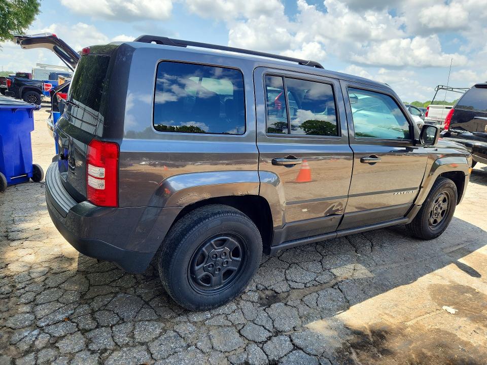 Photo 3 from auction – 2016 JEEP PATRIOT with VIN 1C4NJPBA1GD670144