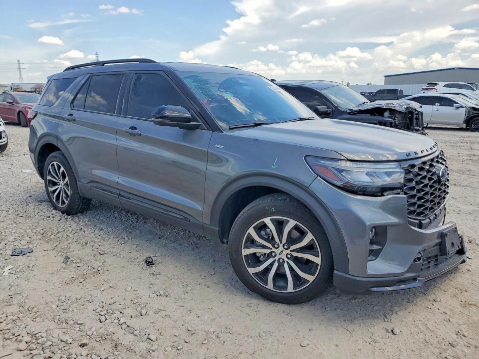 Photo 4 from auction – 2025 FORD EXPLORER with VIN 1FMUK8KHXSGB31648
