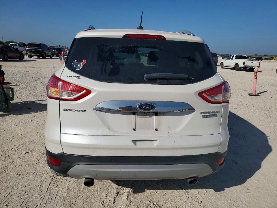 Photo 6 from auction – 2014 FORD ESCAPE with VIN 1FMCU0JX6EUC44471