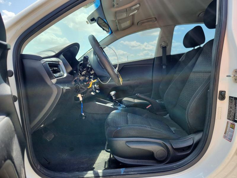 Фото 7 с аукциона – 2019 KIA RIO с VIN 3KPA24AB3KE243205