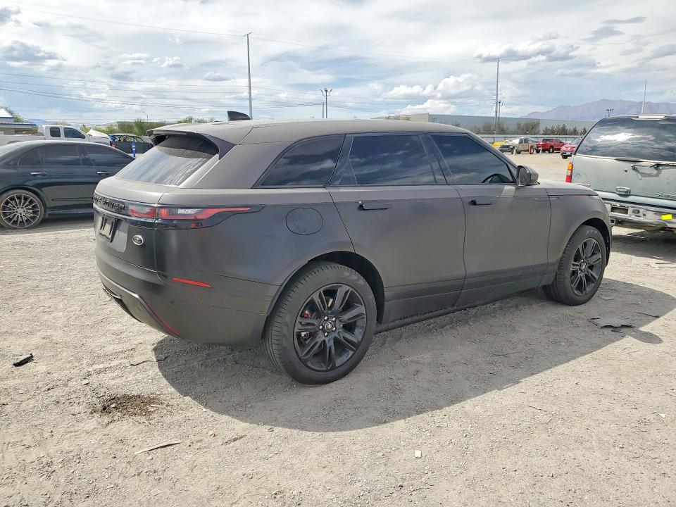 Photo 3 from auction – 2019 LAND ROVER RANGE ROVER VELAR with VIN SALYB2EX1KA209185