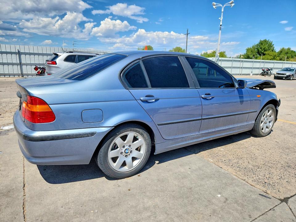 Photo 3 from auction – 2004 BMW 325 with VIN WBAAZ33494KP89024