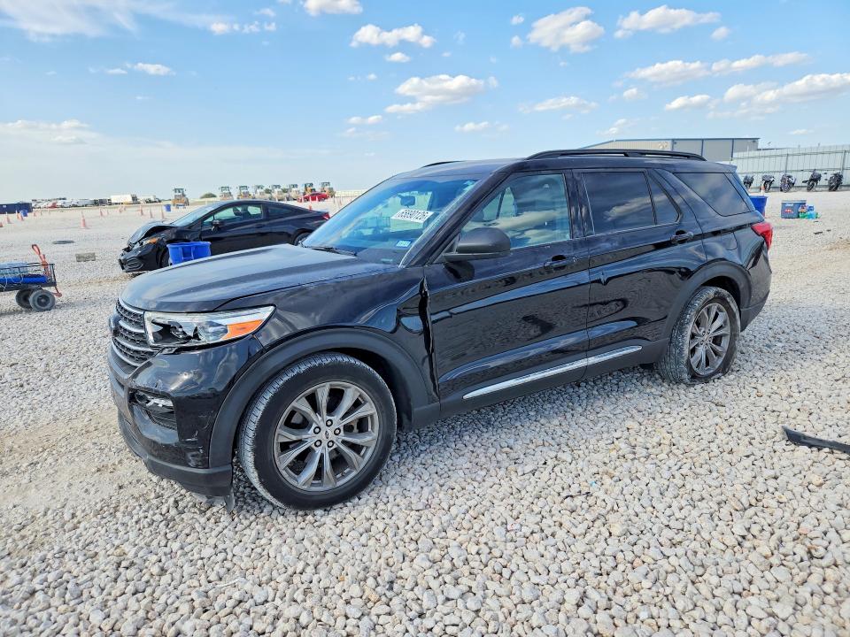 2020 Ford Explorer