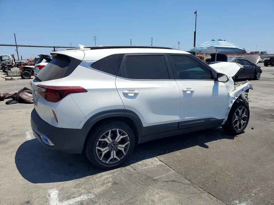Photo 3 from auction – 2022 KIA SELTOS with VIN KNDERCAA9N7308268