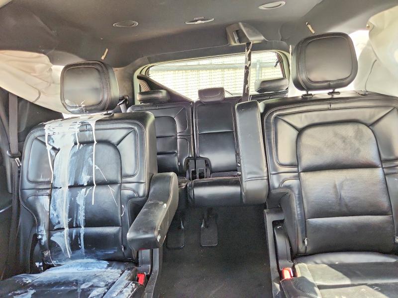 Photo 10 from auction – 2019 LINCOLN NAVIGATOR with VIN 5LMJJ2HT5KEL07299