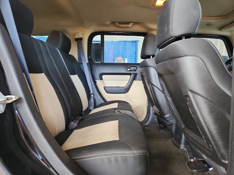 Photo 11 from auction – 2006 HUMMER H3 with VIN 5GTDN136168269278