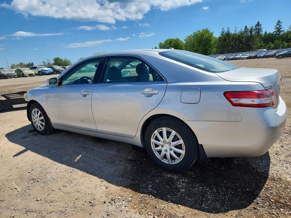 Photo 2 from auction – 2011 TOYOTA CAMRY with VIN 4T1BF3EK0BU718027