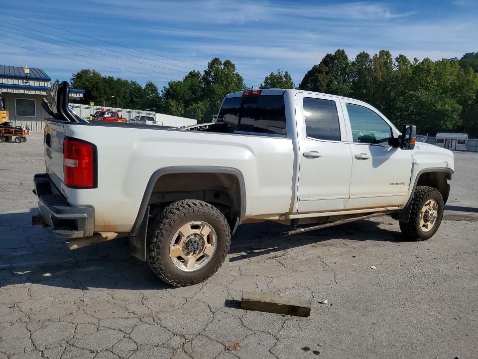 Photo 3 from auction – 2016 GMC SIERRA with VIN 1GT22SEG3GZ357344