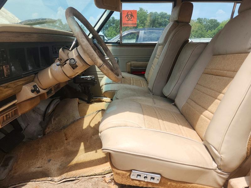 Photo 7 from auction – 1991 JEEP GRAND WAGONEER with VIN 1J4GS5872MP801320
