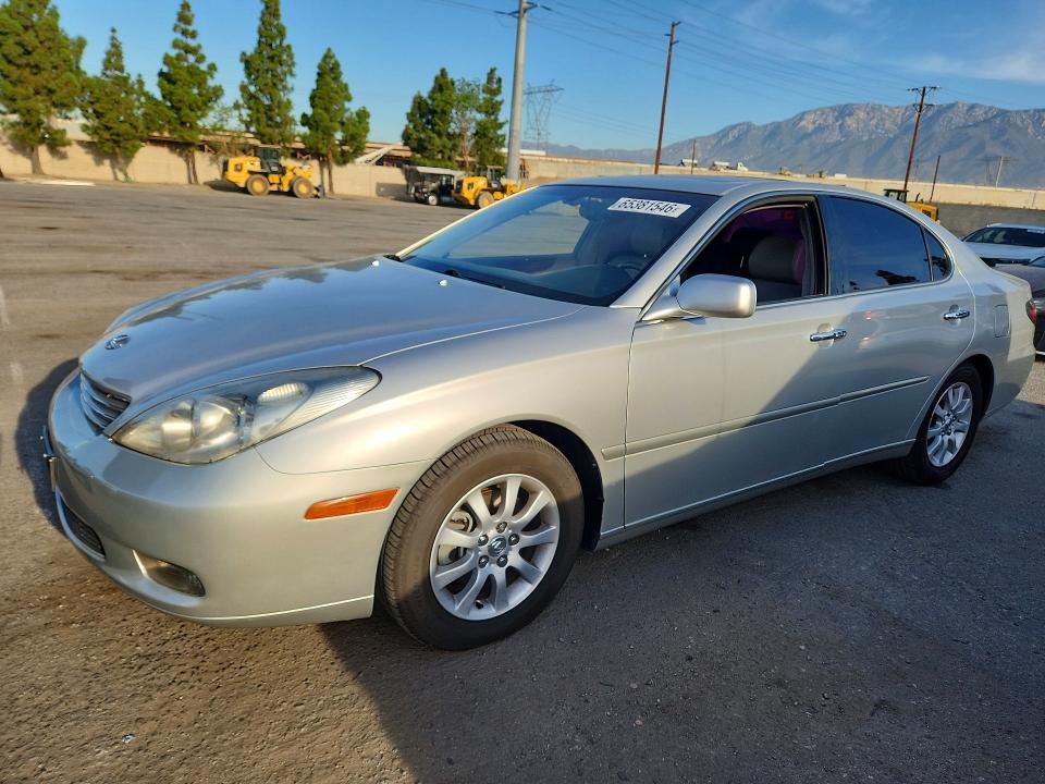 LEXUS ES 2002 with VIN JTHBF30G720051664 - Photo from auction