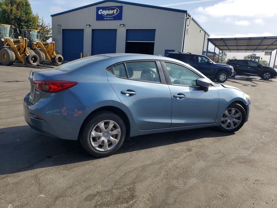Photo 3 from auction – 2014 MAZDA 3 with VIN JM1BM1U71E1197594