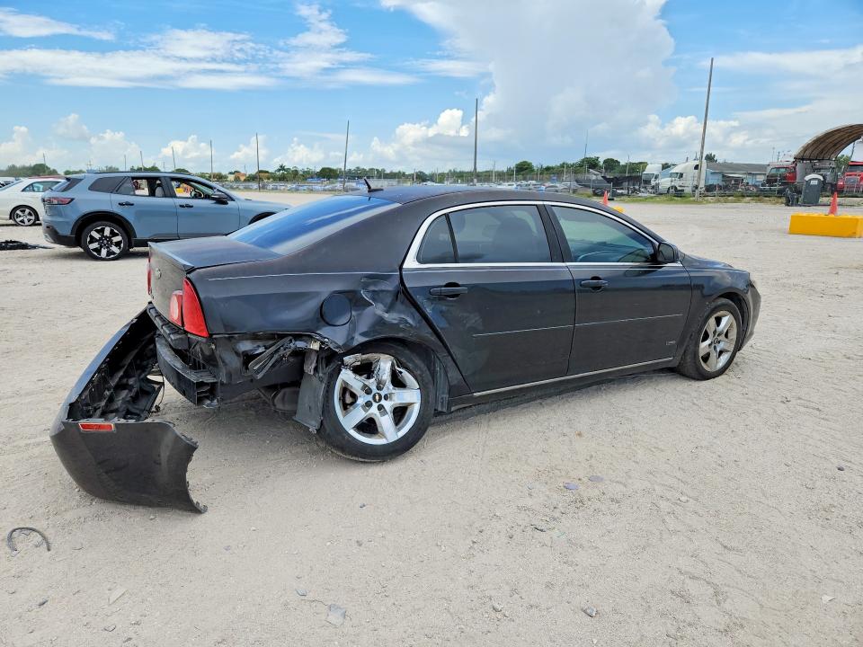 Photo 3 from auction – 2011 CHEVROLET MALIBU with VIN 1G1ZC5E17BF252365