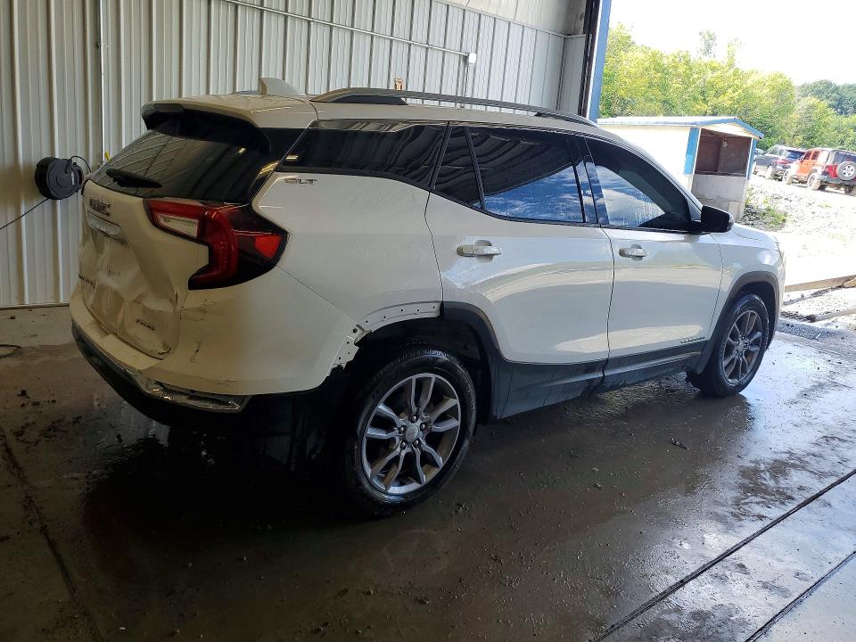 Photo 3 from auction – 2022 GMC TERRAIN with VIN 3GKALVEV7NL161859