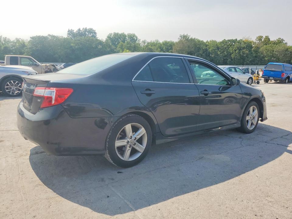 Photo 3 from auction – 2012 TOYOTA CAMRY with VIN 4T1BF1FK3CU092364