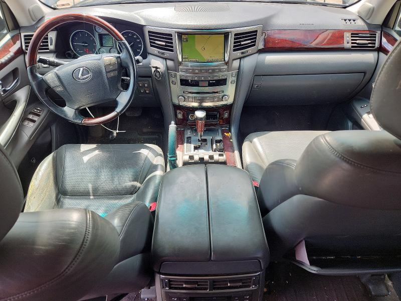 Photo 8 from auction – 2010 LEXUS LX with VIN JTJHY7AX5A4050450