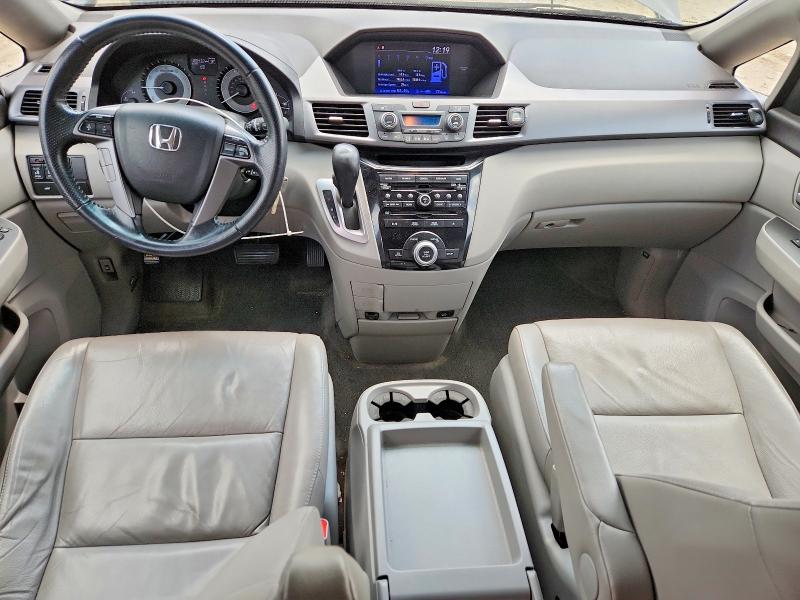 Photo 8 from auction – 2011 HONDA ODYSSEY with VIN 5FNRL5H64BB103401