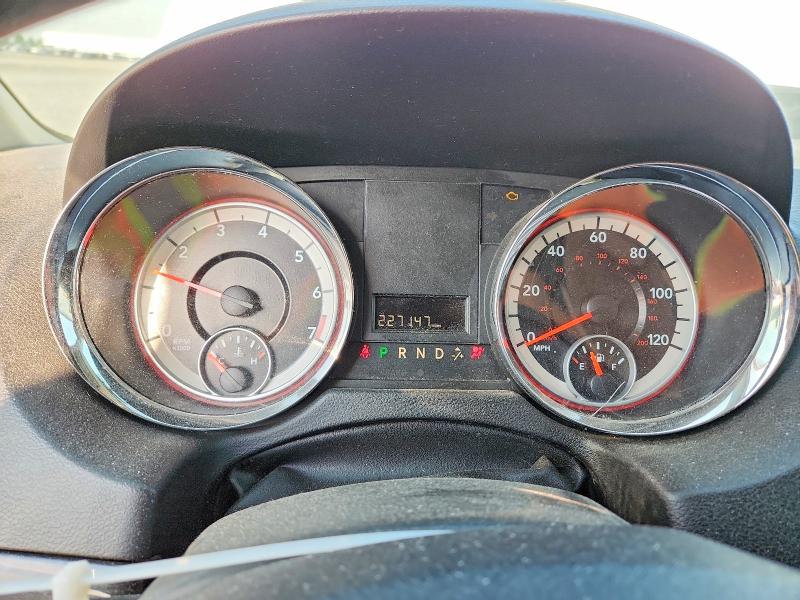 Photo 9 from auction – 2014 DODGE GRAND CARAVAN with VIN 2C4RDGCG1ER347475