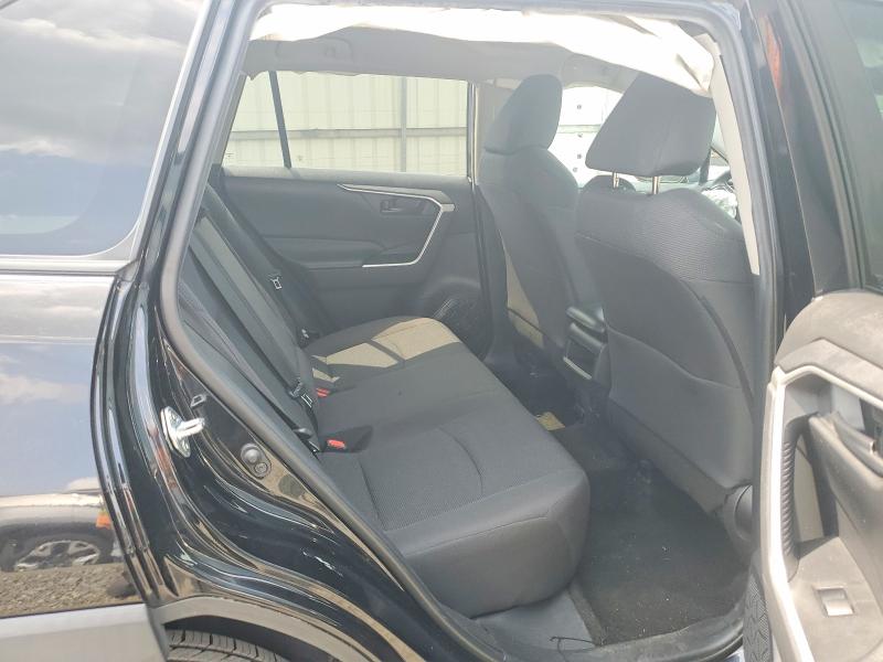 Photo 11 from auction – 2021 TOYOTA RAV4 with VIN 2T3F1RFV3MC173836