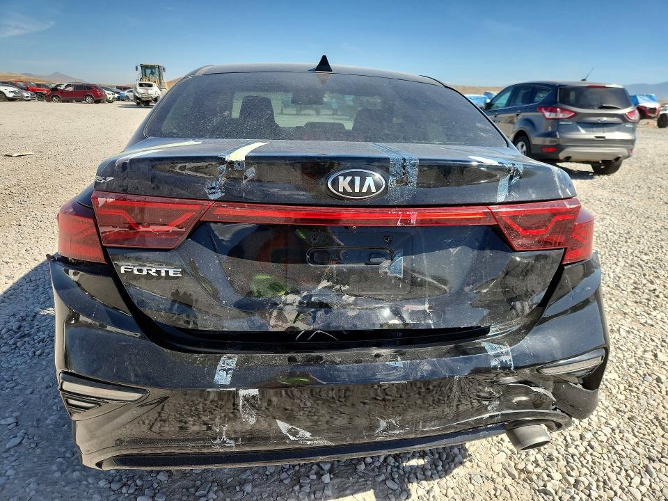 Photo 6 from auction – 2019 KIA FORTE with VIN 3KPF24AD7KE118683