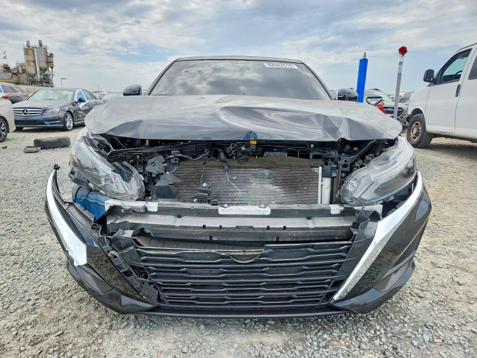 Photo 5 from auction – 2024 NISSAN ALTIMA with VIN 1N4BL4DV4RN351268