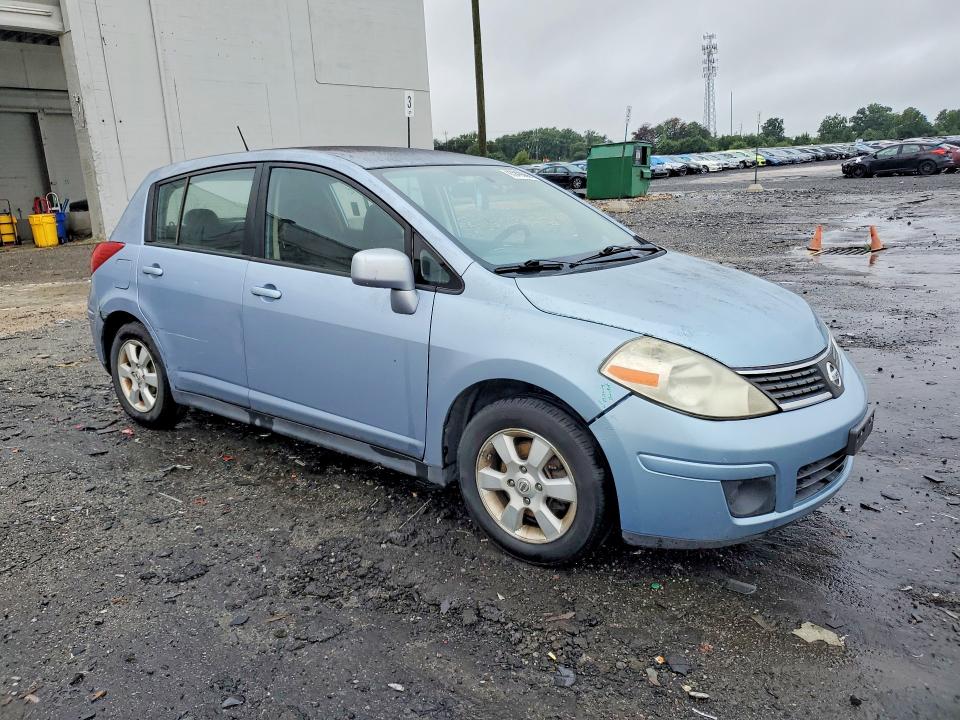 Photo 4 from auction – 2009 NISSAN VERSA with VIN 3N1BC13E39L421114