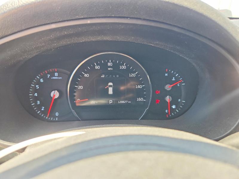 Photo 9 from auction – 2016 KIA SORENTO with VIN 5XYPK4A58GG049476