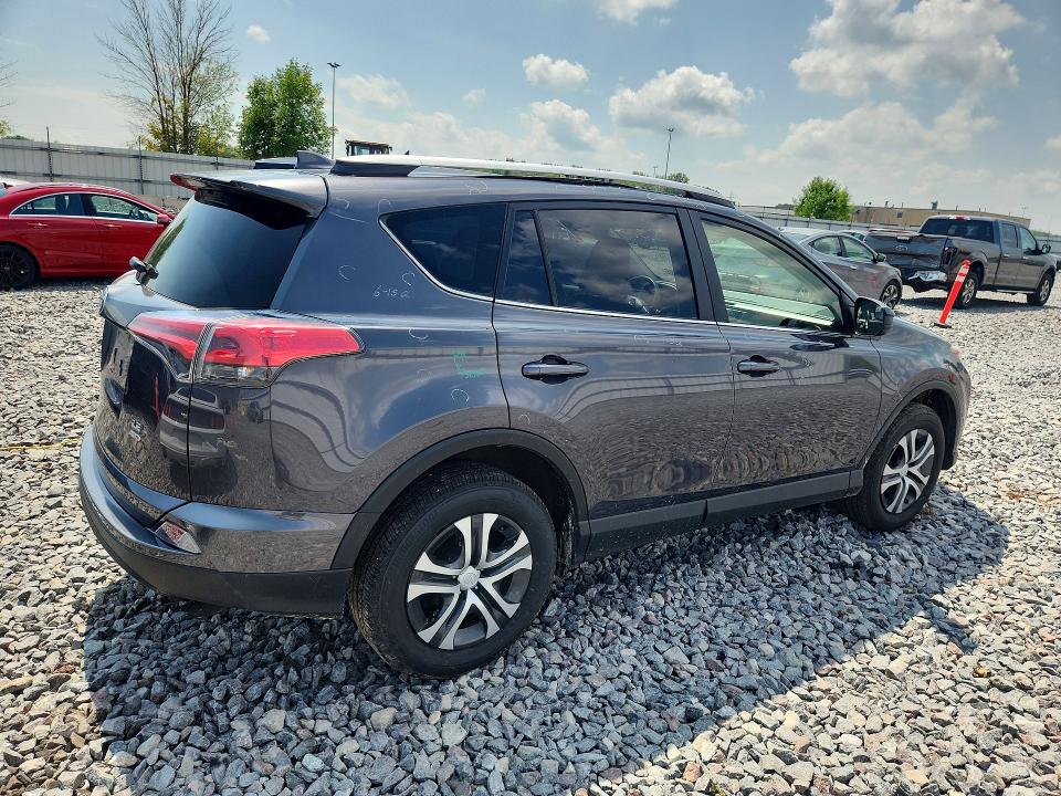 Photo 3 from auction – 2016 TOYOTA RAV4 with VIN JTMBFREV5GJ069917