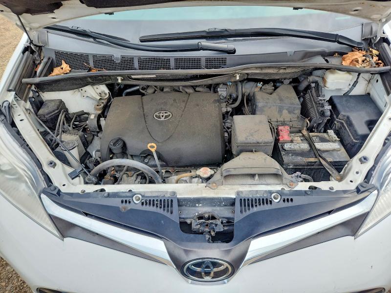 Photo 12 from auction – 2020 TOYOTA SIENNA with VIN 5TDKZ3DC3LS064605