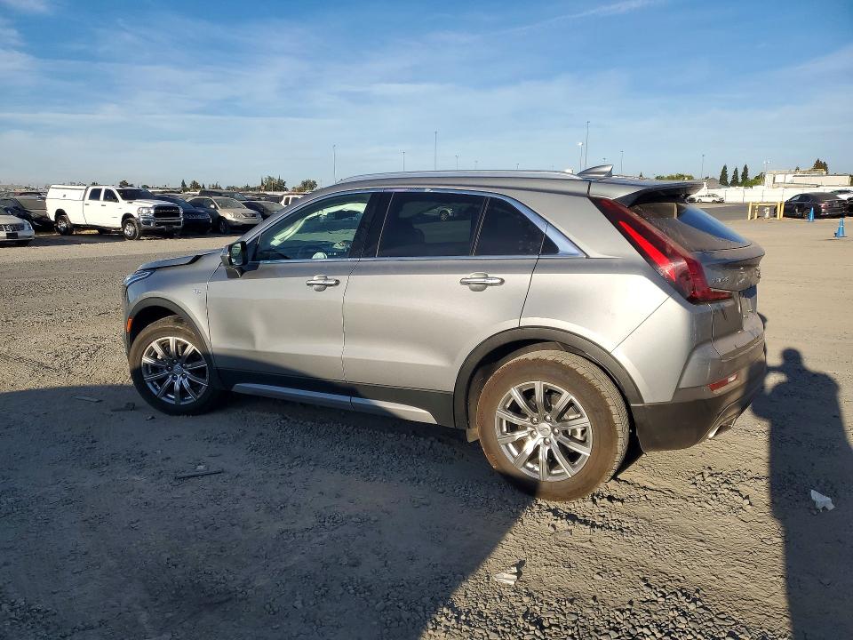 Снимка 2 от търг – 2023 CADILLAC XT4 с VIN 1GYFZCR44PF166398
