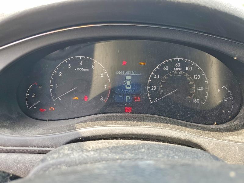 Photo 9 from auction – 2011 HYUNDAI GENESIS with VIN KMHGC4DE0BU130547