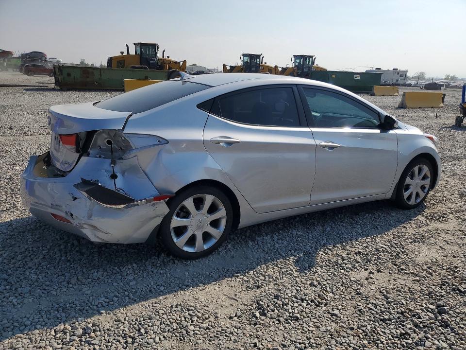 Photo 3 from auction – 2012 HYUNDAI ELANTRA with VIN KMHDH4AE4CU373238