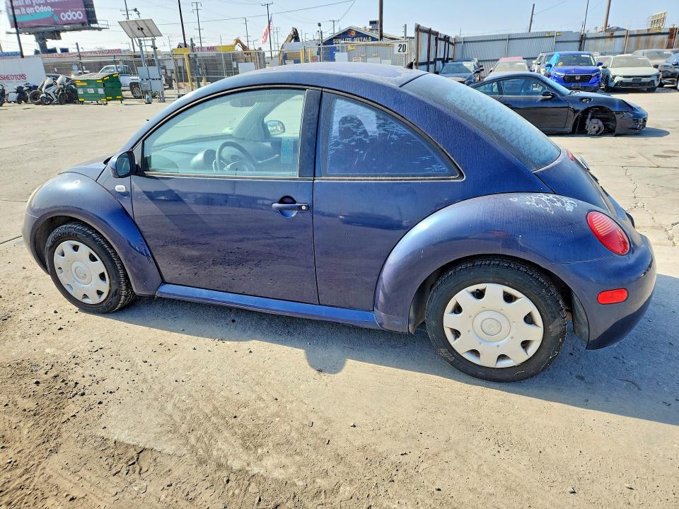 Photo 2 from auction – 2001 VOLKSWAGEN NEW BEETLE with VIN 3VWBT21C01M413262