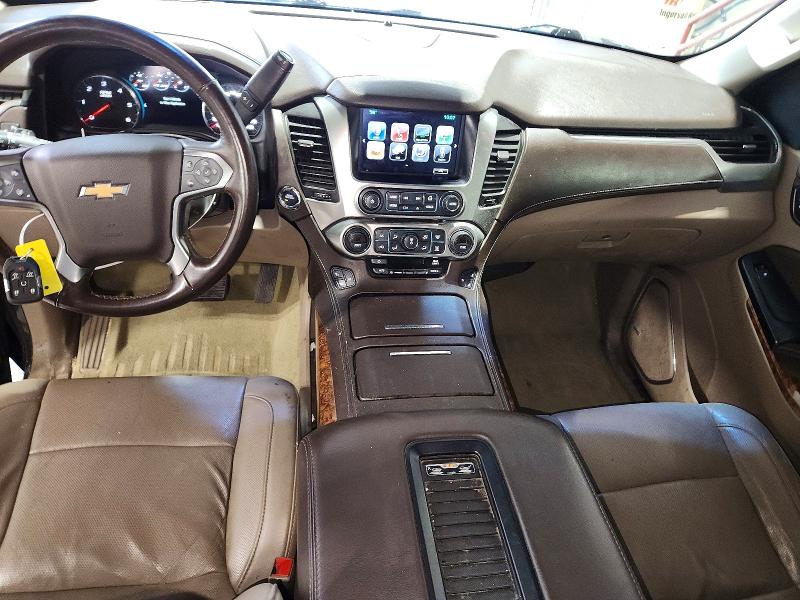Photo 8 from auction – 2017 CHEVROLET SUBURBAN with VIN 1GNSKJKC9HR159663