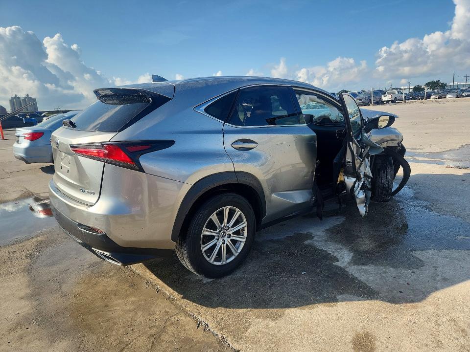 Photo 3 from auction – 2019 LEXUS NX 300 with VIN JTJBARBZ4K2188774