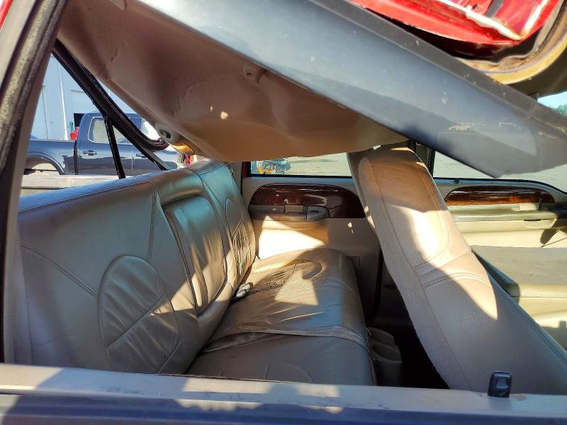Photo 10 from auction – 2000 FORD F350 with VIN 1FTSW31F9YEA19477