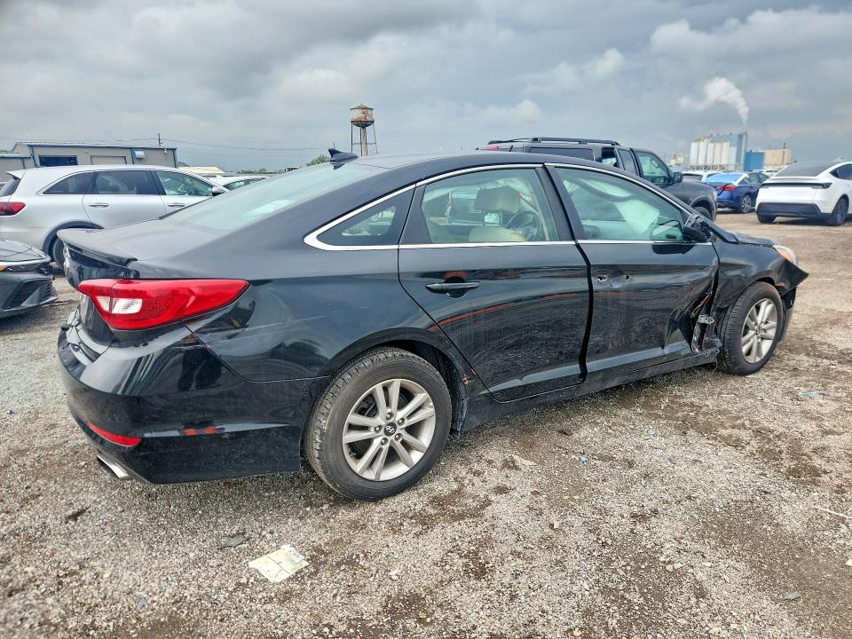 Photo 3 from auction – 2016 HYUNDAI SONATA with VIN 5NPE24AF1GH338899