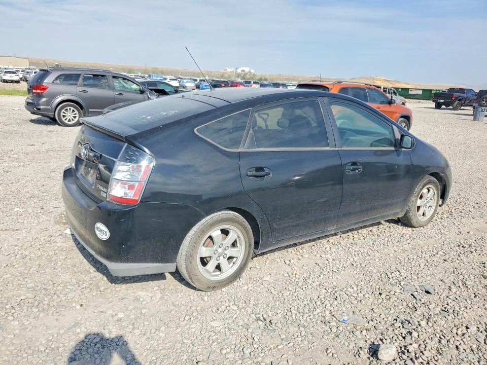Photo 3 from auction – 2005 TOYOTA PRIUS with VIN JTDKB20U850120847