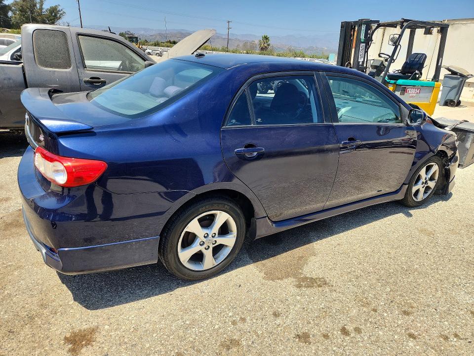 Photo 3 from auction – 2011 TOYOTA COROLLA with VIN 2T1BU4EE4BC693625