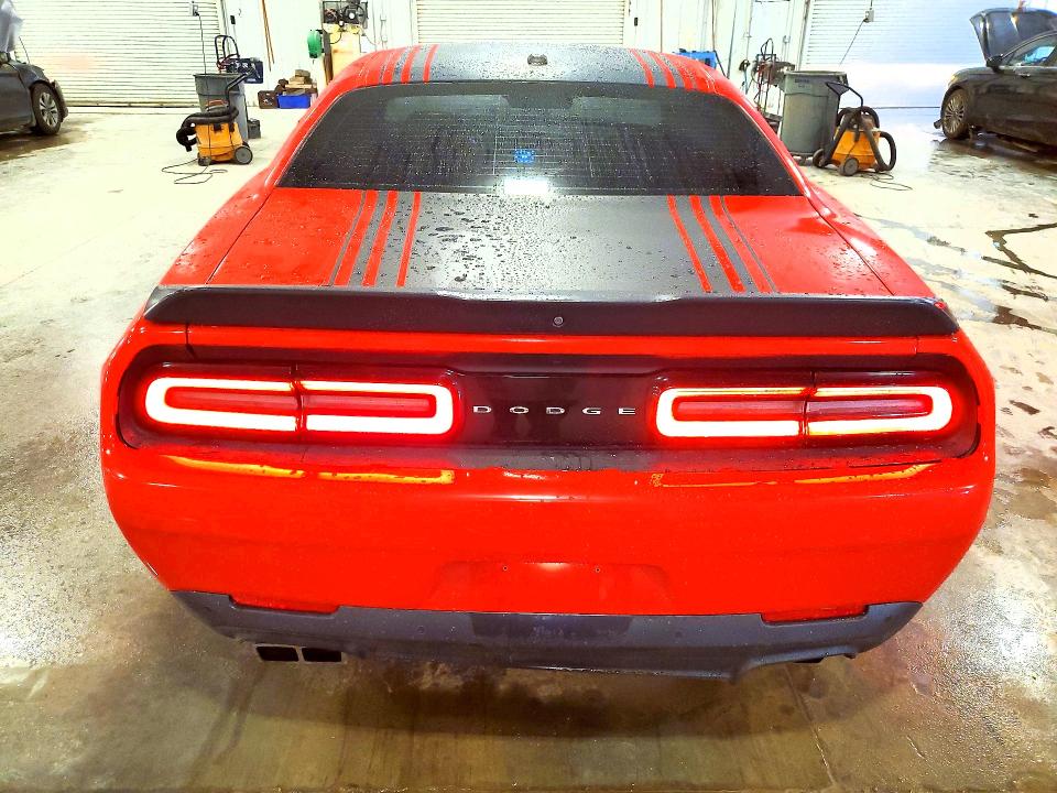 Photo 6 from auction – 2015 DODGE CHALLENGER with VIN 2C3CDZAT6FH850318