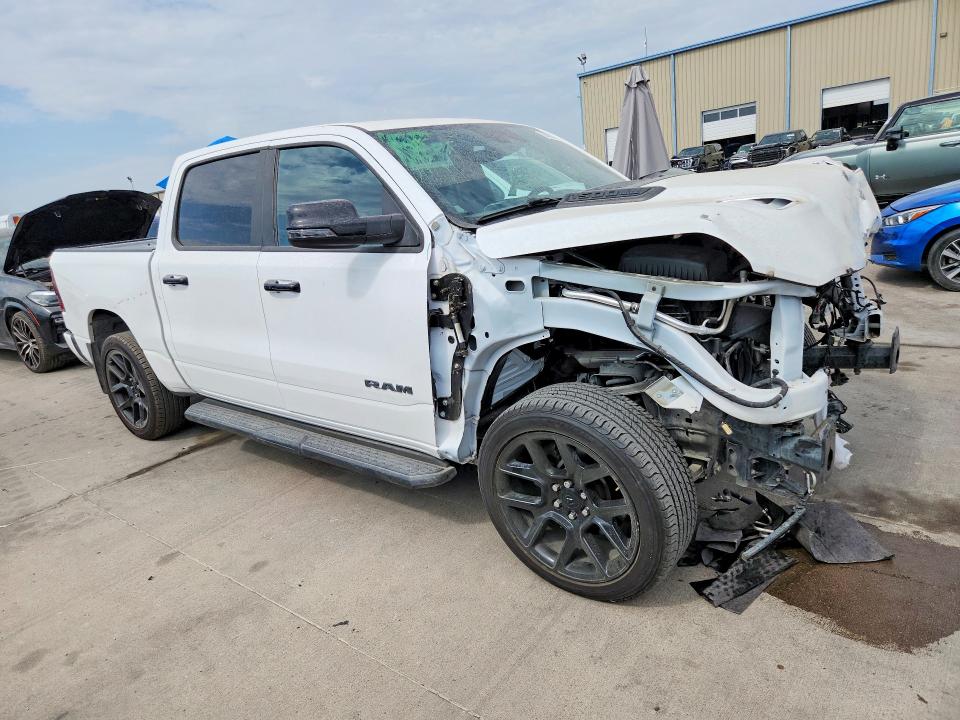 Zdjęcie 4 z aukcji – 2023 RAM 1500 z VIN 1C6SRFJT6PN558286