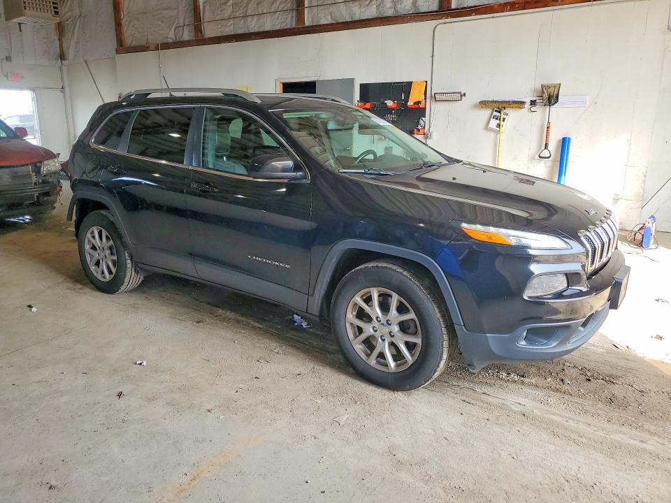 Photo 4 from auction – 2018 JEEP CHEROKEE with VIN 1C4PJMLX1JD522500