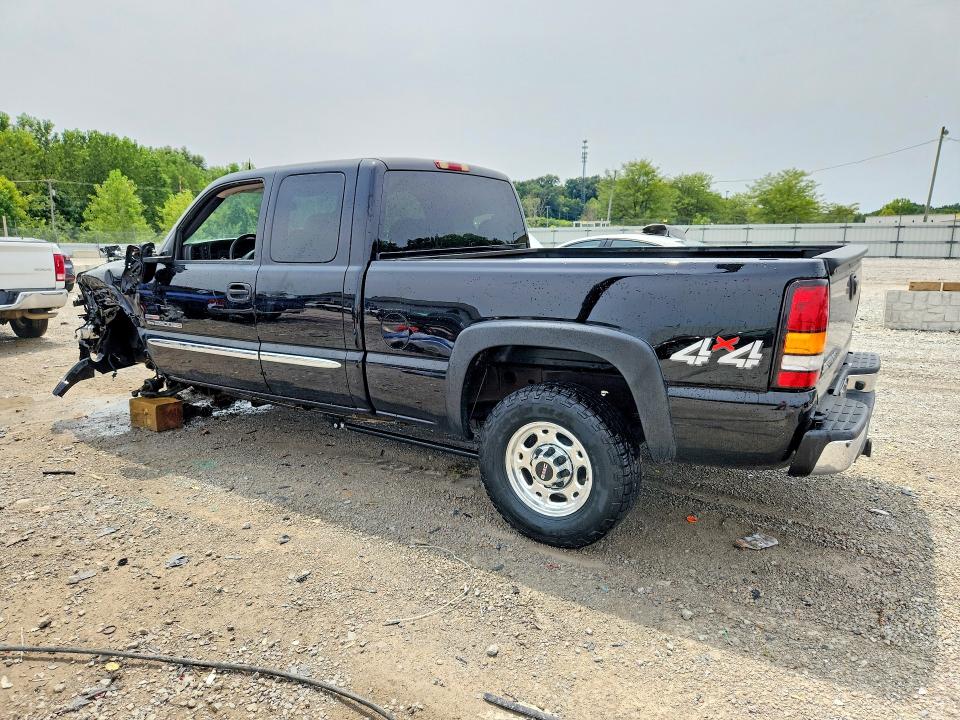 Photo 2 from auction – 2004 GMC SIERRA with VIN 1GTHK29174E213122