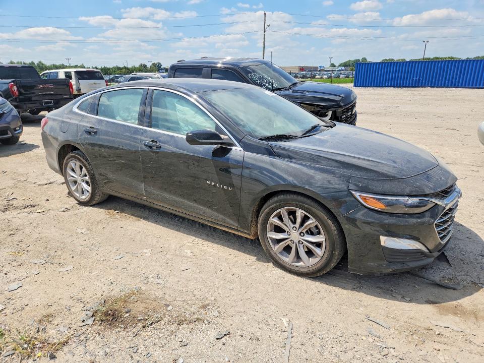 Photo 4 from auction – 2019 CHEVROLET MALIBU with VIN 1G1ZD5ST5KF174476