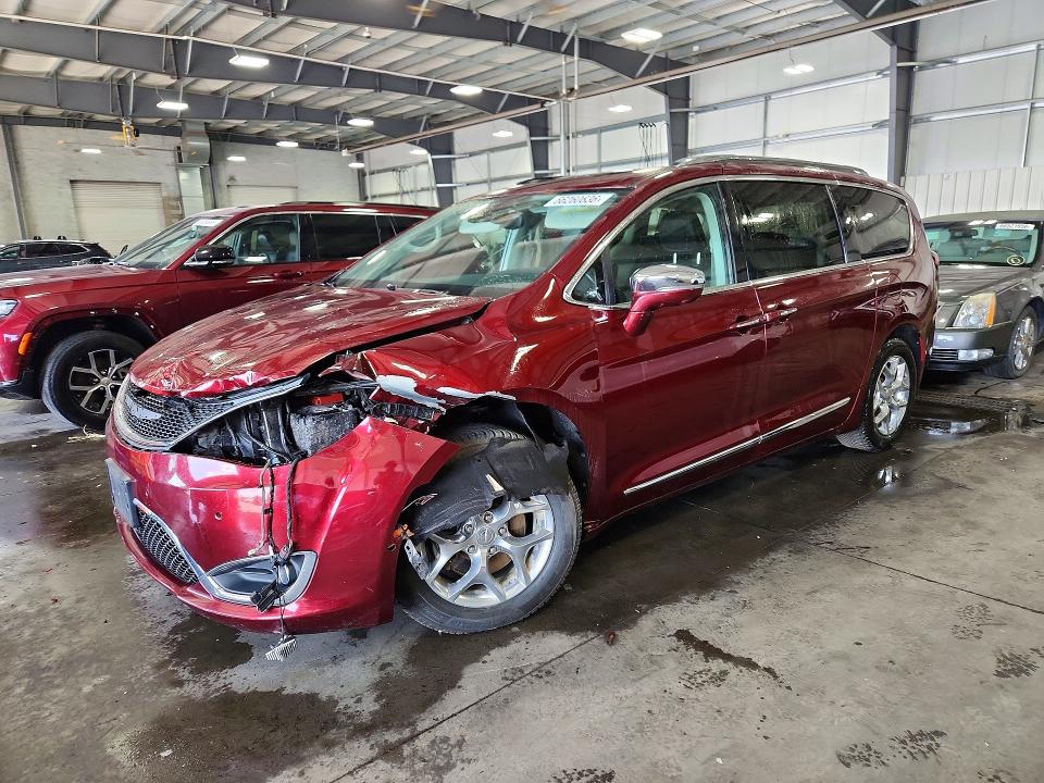 CHRYSLER PACIFICA 2017 with VIN 2C4RC1GGXHR822099 - Photo from auction