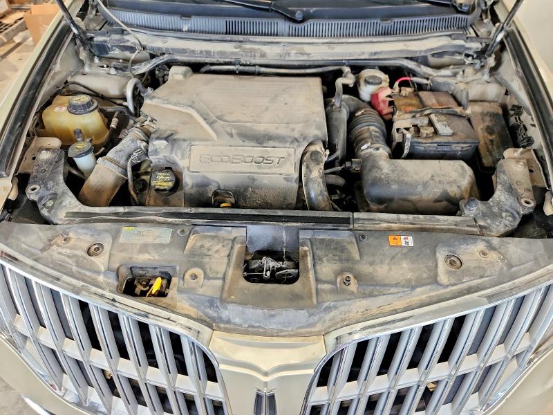 Photo 12 from auction – 2010 LINCOLN MKT with VIN 2LMHJ5ATXABJ26663