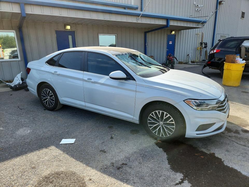 Photo 4 from auction – 2019 VOLKSWAGEN JETTA with VIN 3VWC57BU4KM069343