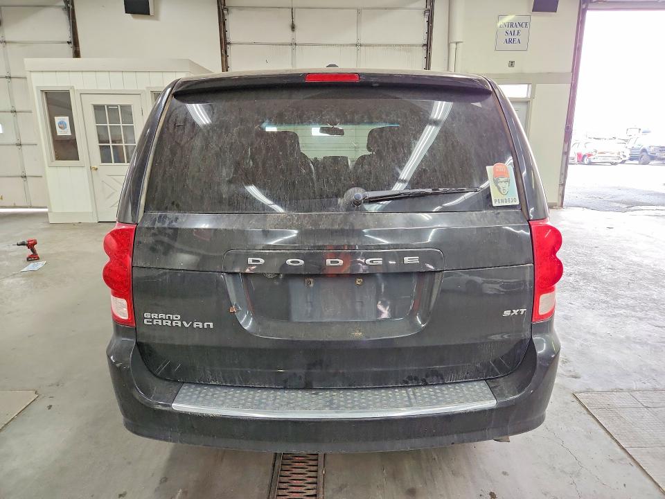 Photo 6 from auction – 2017 DODGE GRAND CARAVAN with VIN 2C4RDGCG1HR664502
